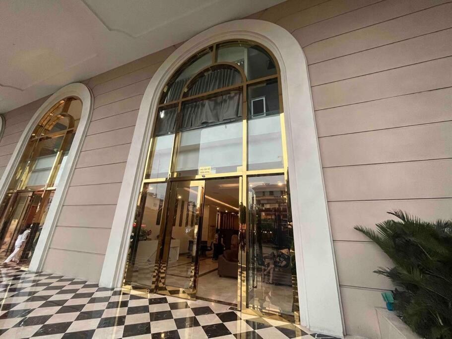 Căn hộ Terra Royal Commercial Center - 2 Bedroom - Good Price By Yolo TP. Hồ Chí Minh
