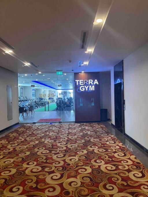 Terra Royal Commercial Center - 2 Bedroom - Good Price By Yolo Căn hộ TP. Hồ Chí Minh